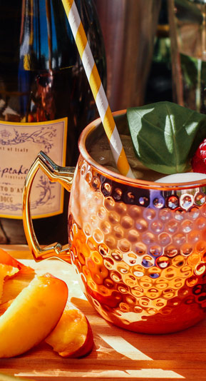 Raspberry Peach Moscato Mule
