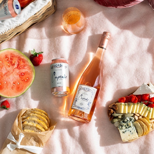 Our favorite self-care activity, a picnic in the park with Cupcake Rosé